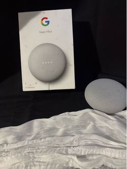 Google Nest Mini (2nd Gen) Smart Speaker - Like New with Box