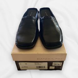 Leather women’s loafers 