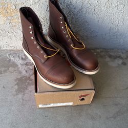 Red Wing Men’s Boots Size 12