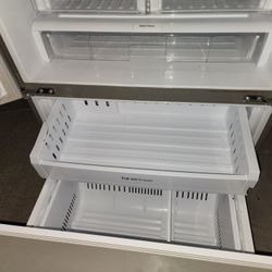 Silver LG refrigerator Water/Ice In Door