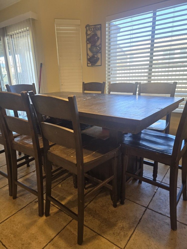 8 Seater Kitchen Table 