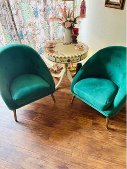2 Comfy chairs