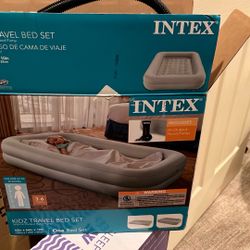Inflatable Child Bed