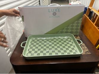 Luxe oven bake ware