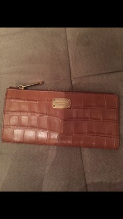 Mk authentic wallet new