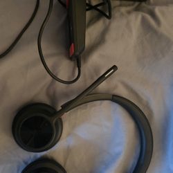 Poly Voyager UC 4320