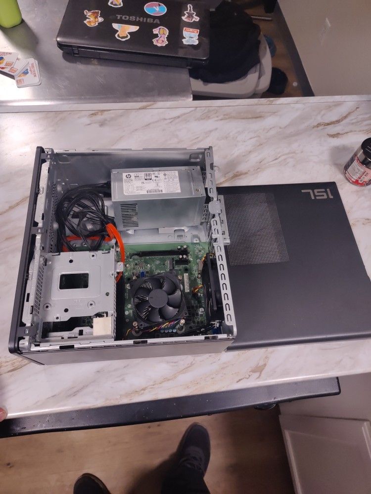 Pc Case With Mother Board And 240v Power Supply