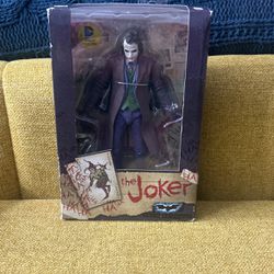 Batman Dark Knight (The Joker ) 7 inch
