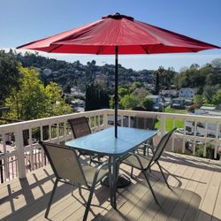 Outdoor dining set w/large tiltable umbrella & base
