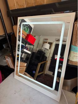 24in touch LED mirror