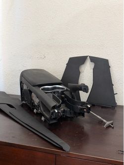G8 Gt center console