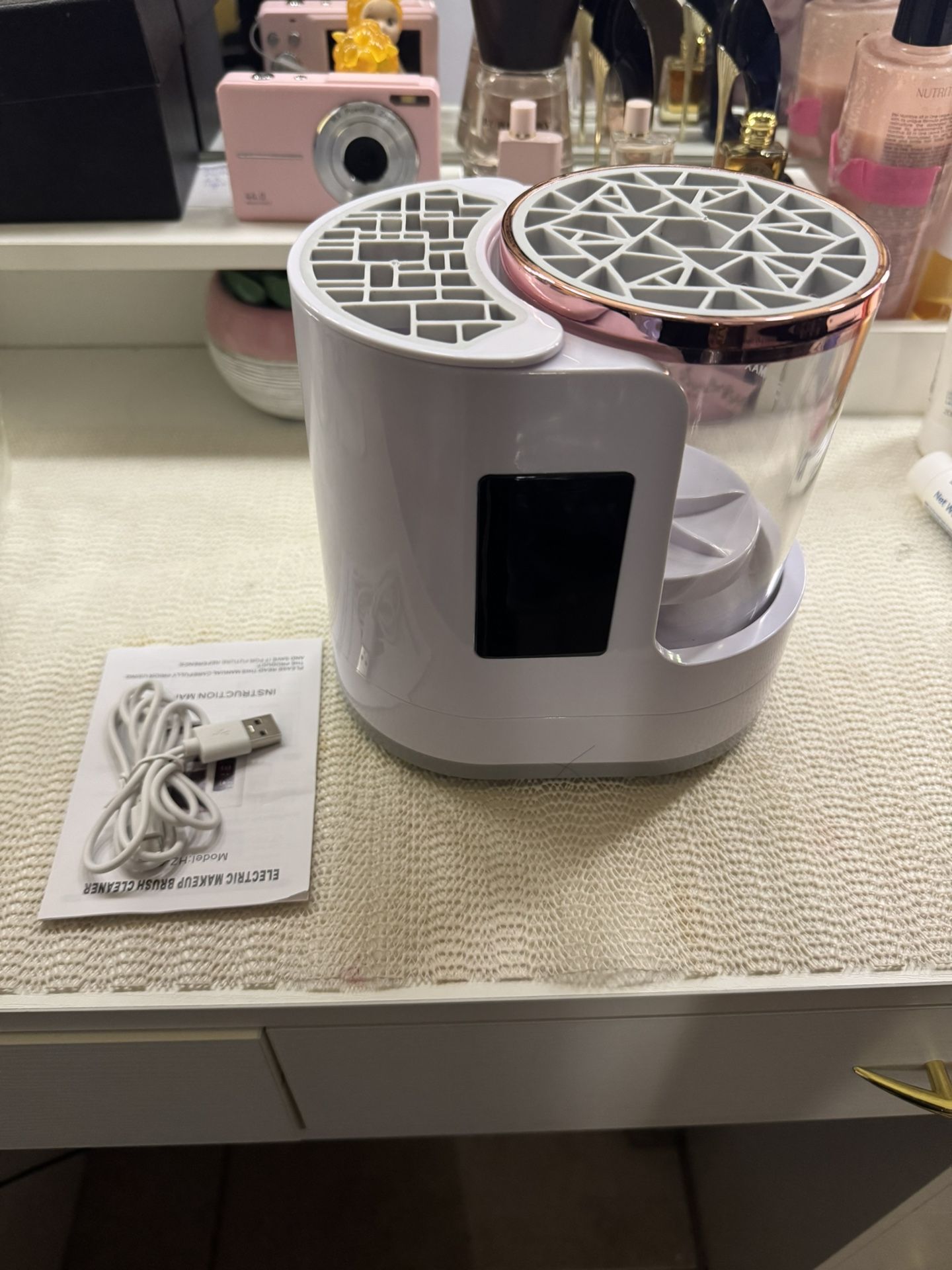 Electric Makeup Brush Cleaner