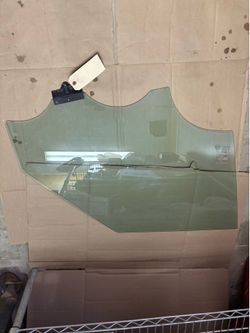 2020-2024 KIA SOUL FRONT RIGHT PASSENGER SIDE DOOR WINDOW GLASS OEM 43R-016944