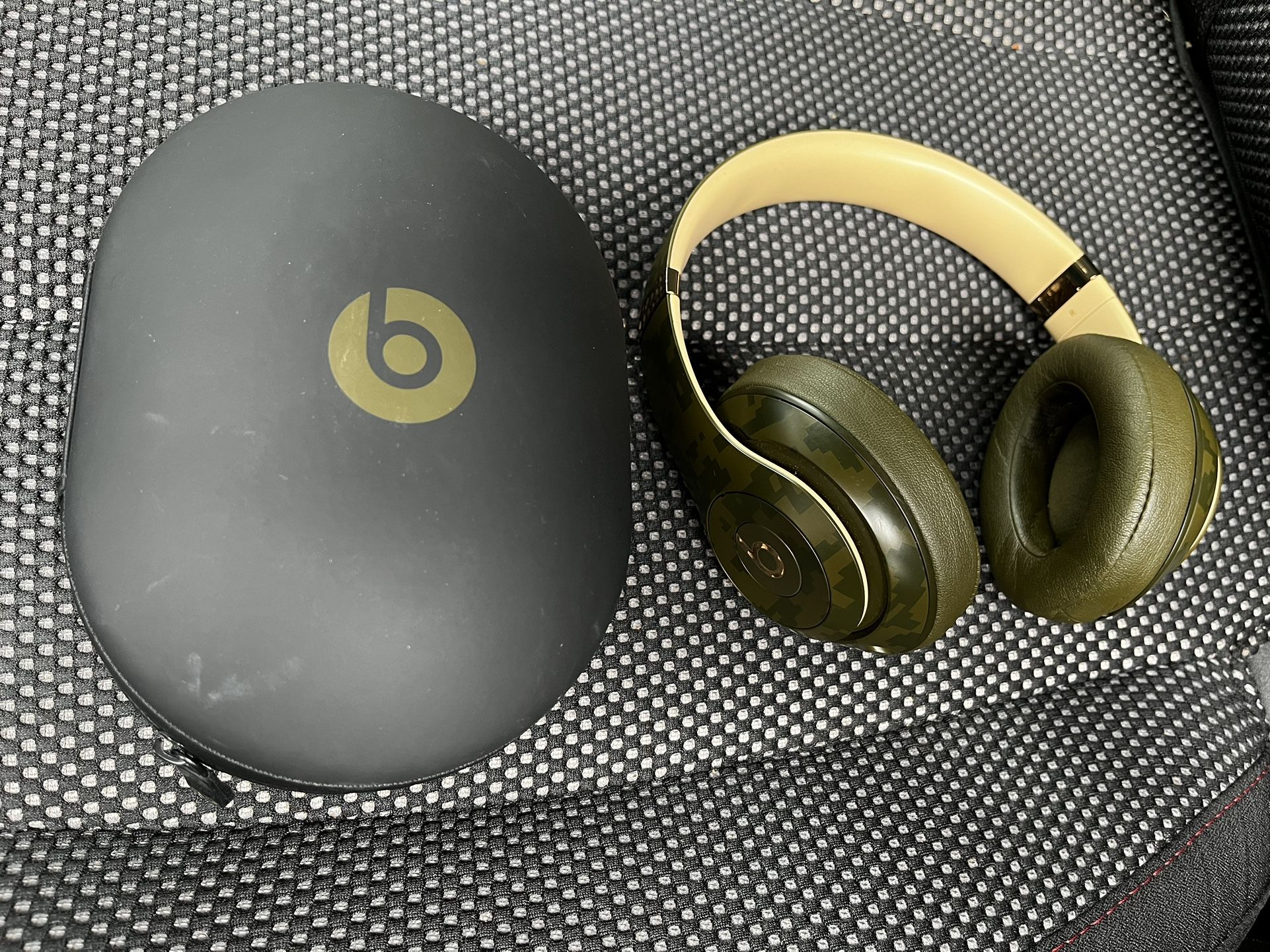 Wireless Beats Studio3 Headphones