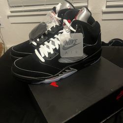 Reimagined Metallic 5s