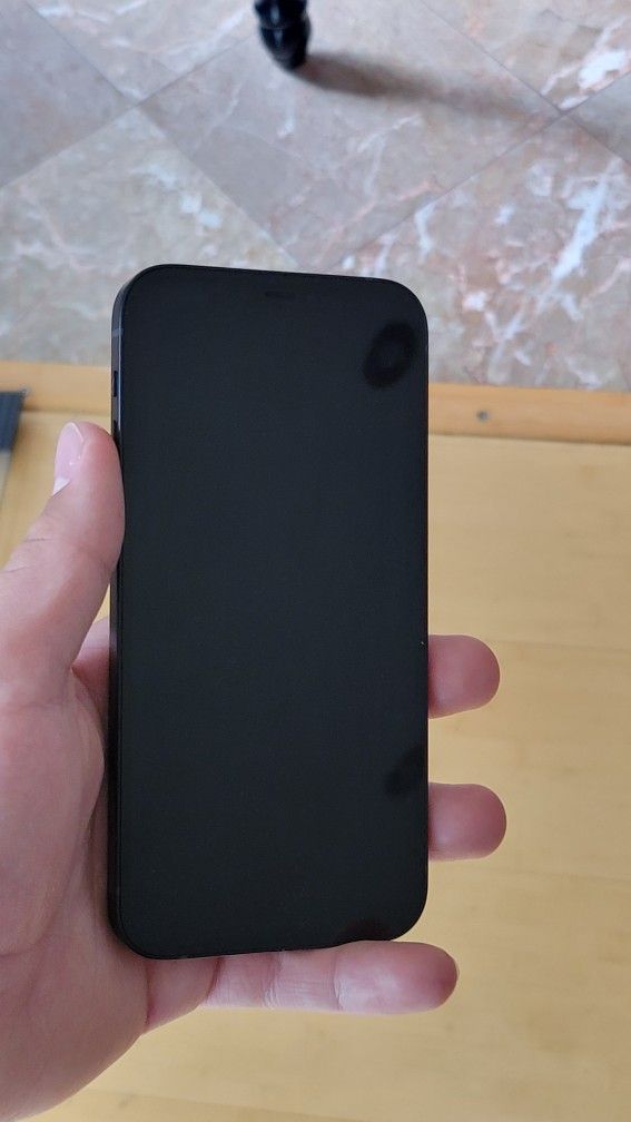 iPhone 12 64gb Unlocked