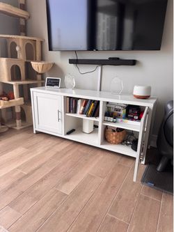Entertainment set