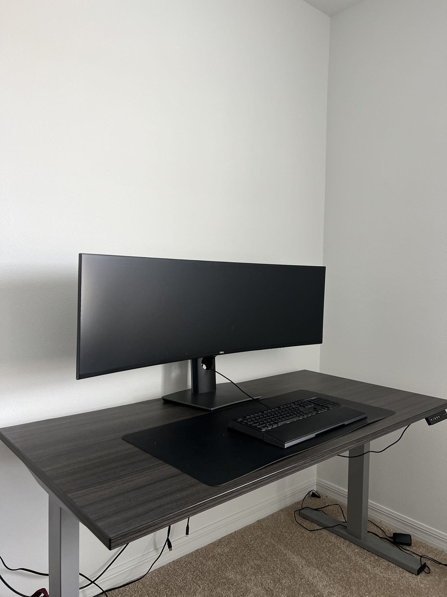 Dell Ultrasharp LED 49” Inch Monitor
