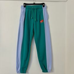 Nike Team Two-Tone Light Blue and Turquoise Sweatpants Women’s size Medium 