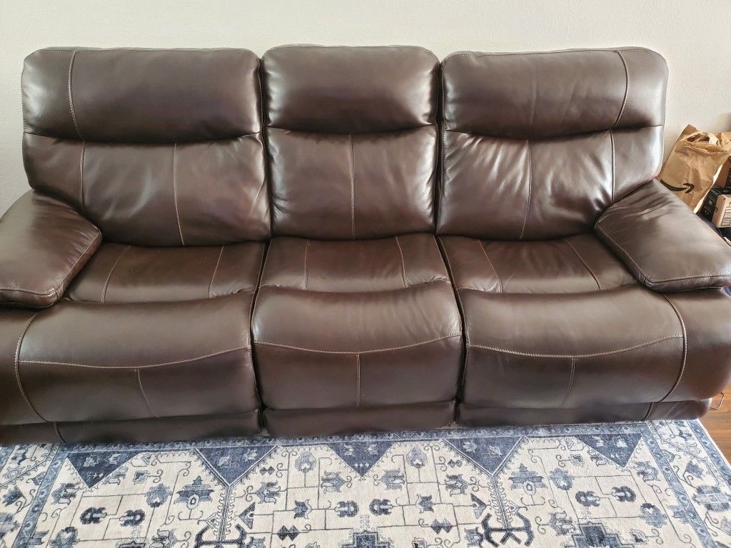 Ridgewin Leather Powered Recliner