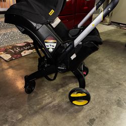 DOONA CARSEAT&  STROLLER 2in 1