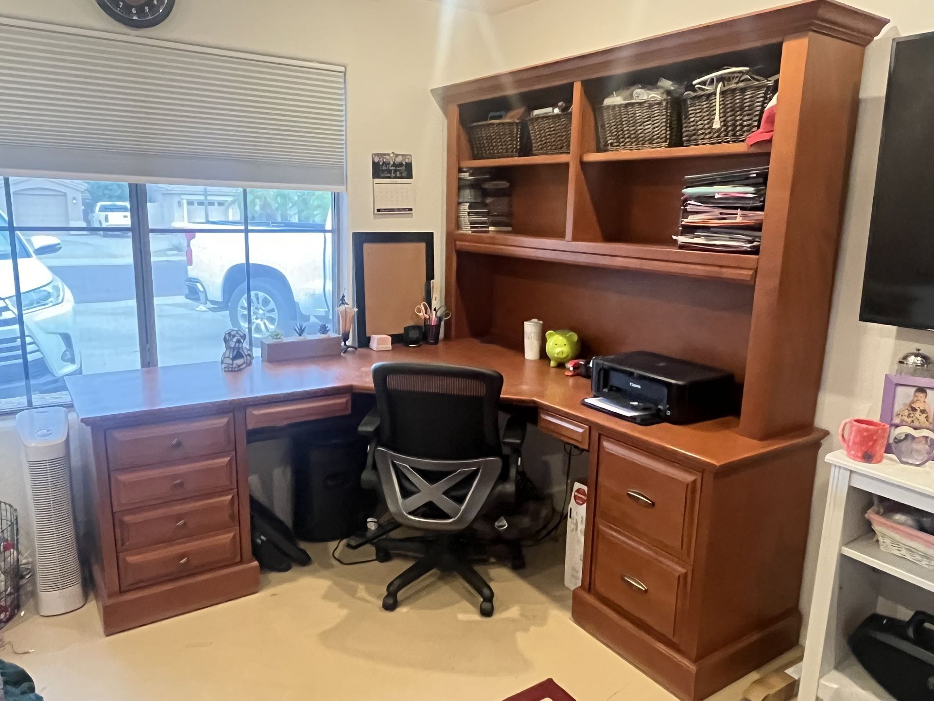 Large Desk