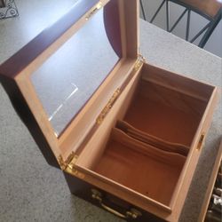 Cigar Humidor With Lock And Keys