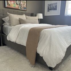 Gray linen Queen Bed with Storage 