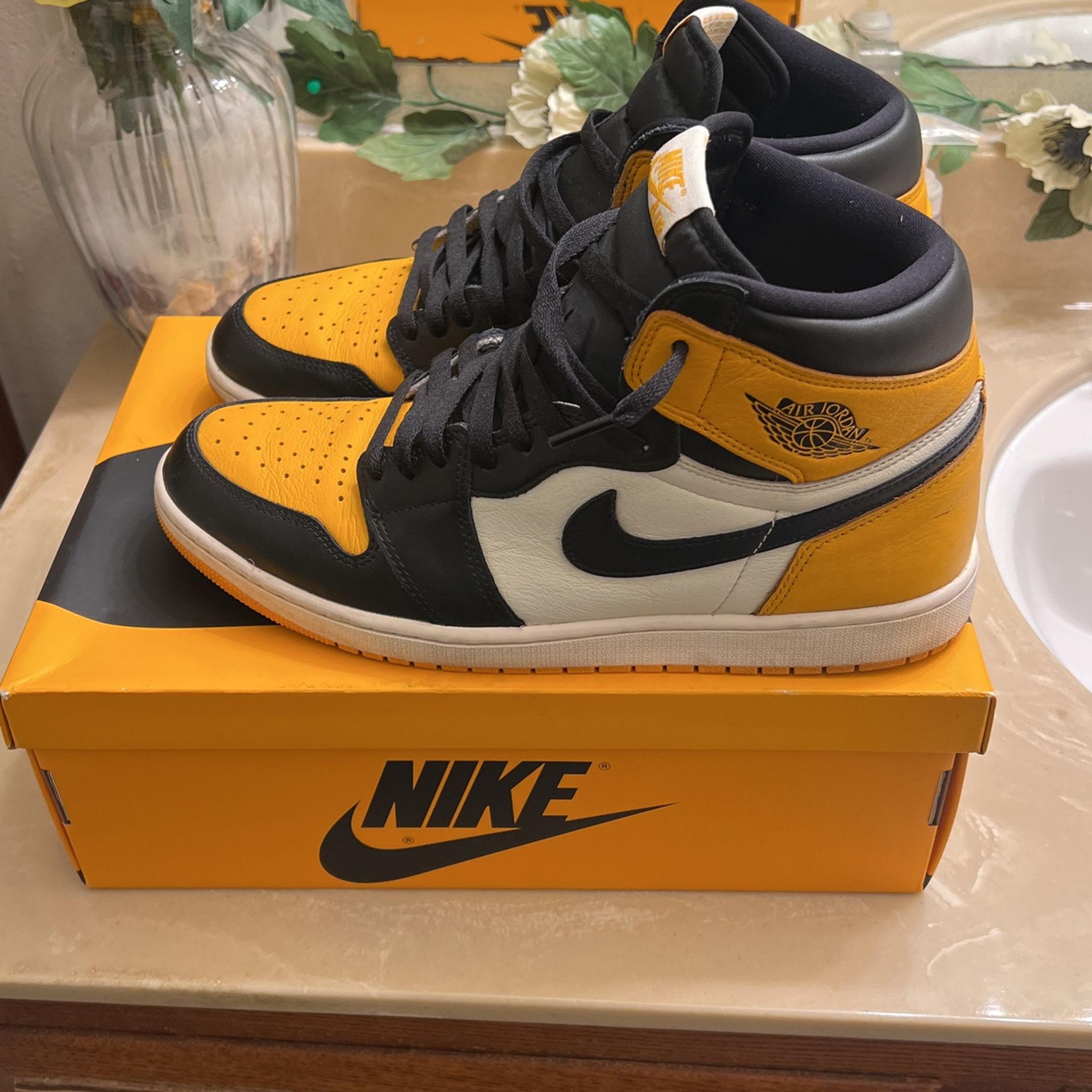 Yellow Taxi Jordan 1s for Sale in Pittsburg, CA OfferUp