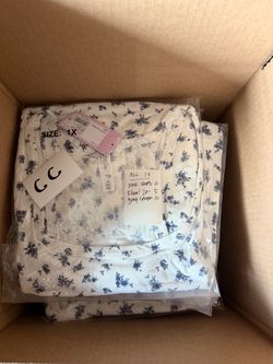 (CC) 25-Piece Women’s Plus Size 1X Pajama & Shorts Reseller Wholesale Lot