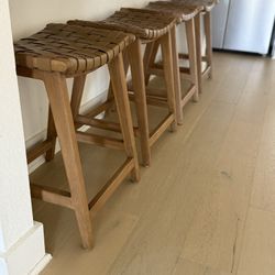 Bar Stools 