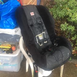 Nice heavy duty kids car seat only $50 firm