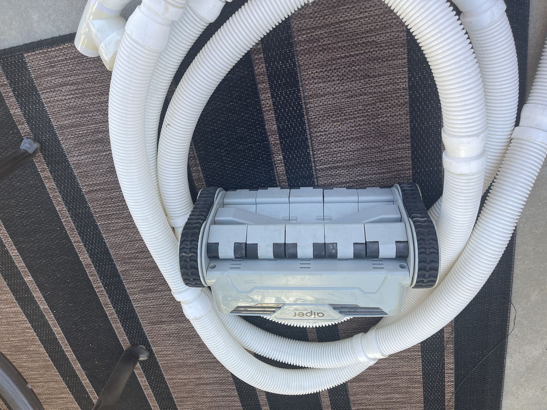 Aiper Pool Vacuum for Sale in Fontana, CA OfferUp