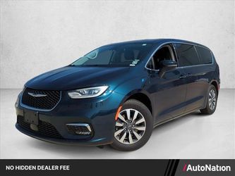 2022 Chrysler Pacifica Hybrid
