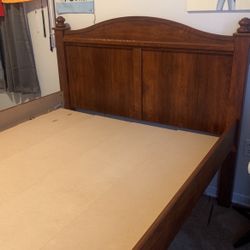 Standard Size Wood Bed With Storage 