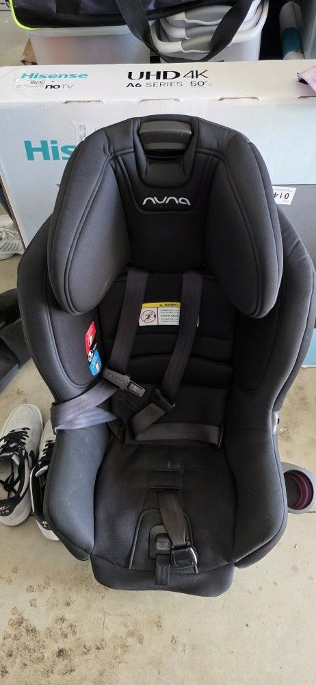 Nuna Rava Car seat