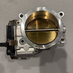 CAMARO SS OEM (2017) ( 87mm) THROTTLE BODY - GREAT CONDITION