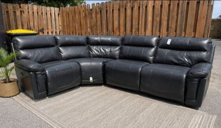 Real Leather Sectional recliner-Free delivery
