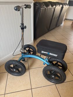 KneeRover QUAD All-Terrain Knee Scooter – Excellent Condition