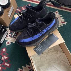 Yeezy 350 v2 Dazzling Blue Men’s Size 10 Adidas 🔥 100% Authentic