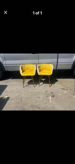 Vanity Chair