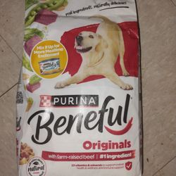Purina Beneful Dog Food
