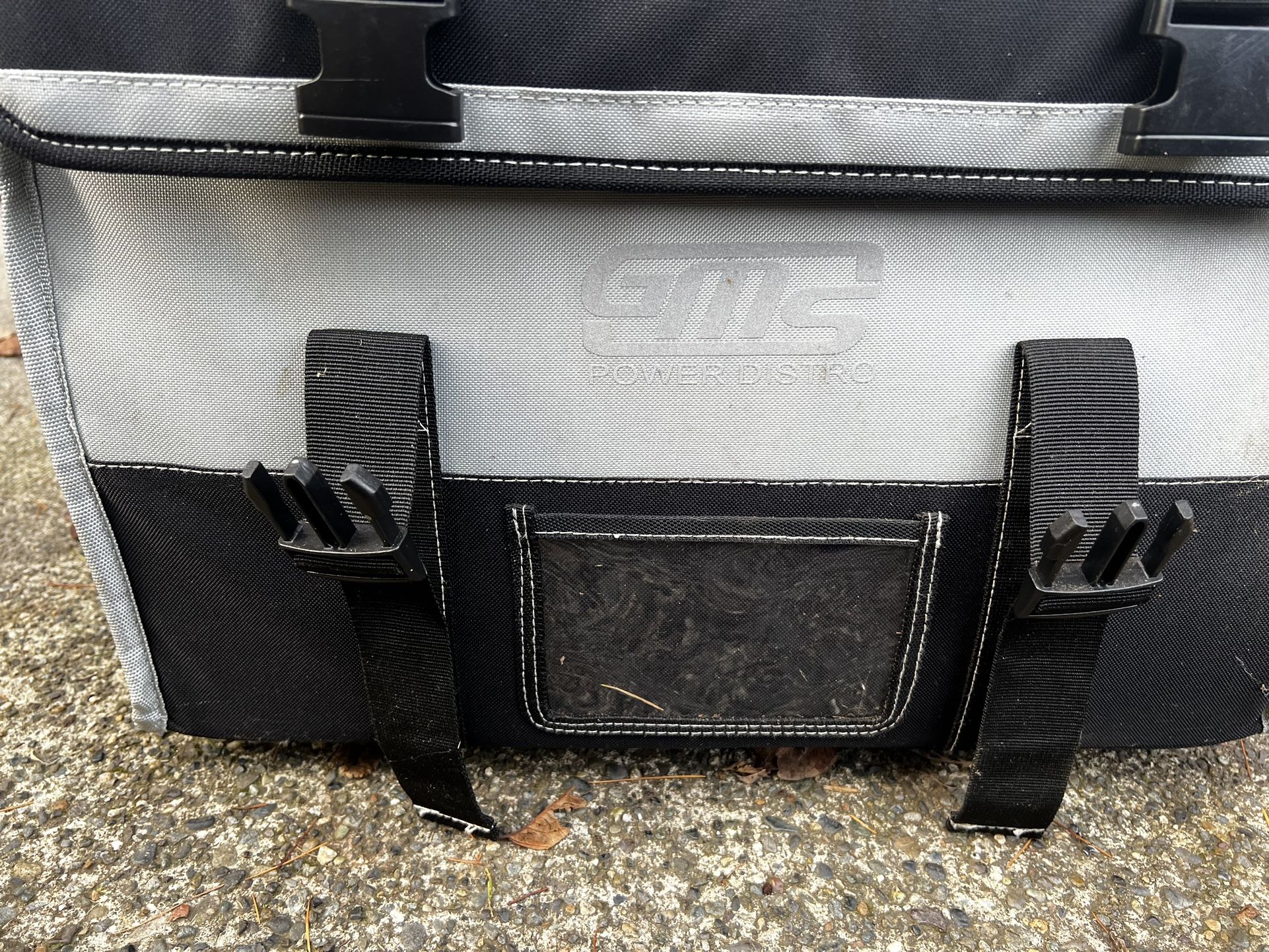 POWER DISTRIBUTION BOX KIT 