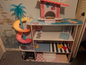Doll house