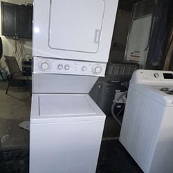 Washer And Dryer Set/ 4 Months Warranty 