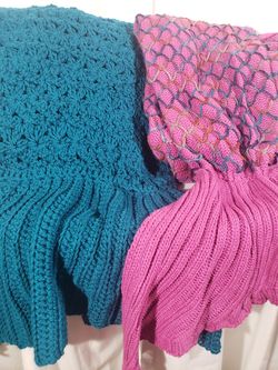 2 Warm Knitted Mermaid Cover
