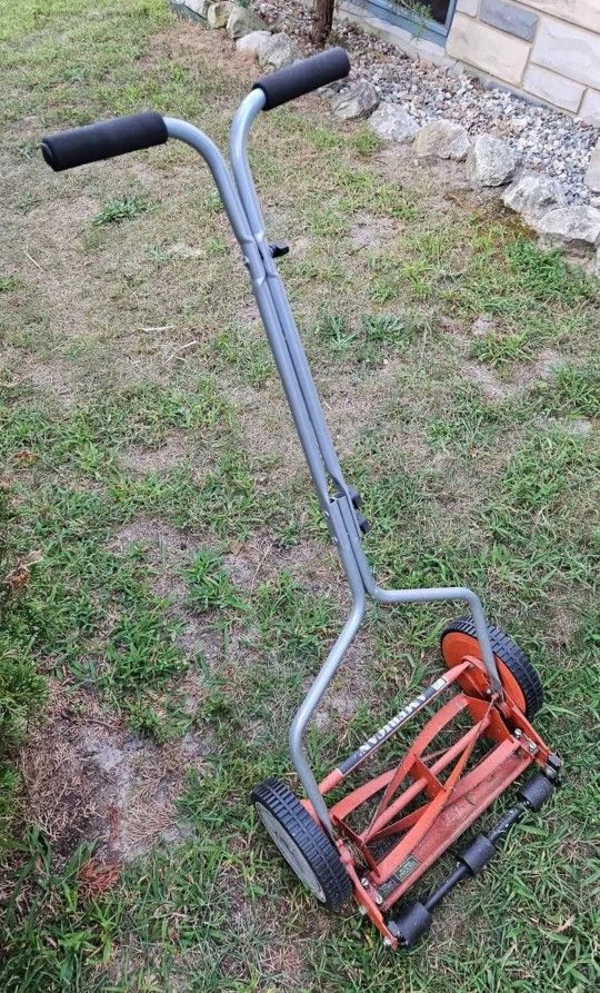 Manual Push Mower 