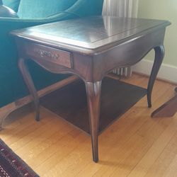Henredon vintage wood end table