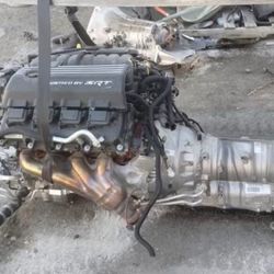 Dodge Charger Srt 6.4 Engine And Transmission With Harness 