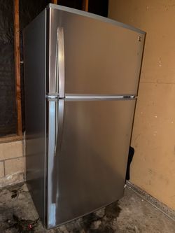 Kenmore Stainless Steel Top-Freezer Refrigerator